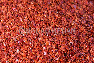 Chilli Flakes 2-4mm with 40% Invisible Seeds